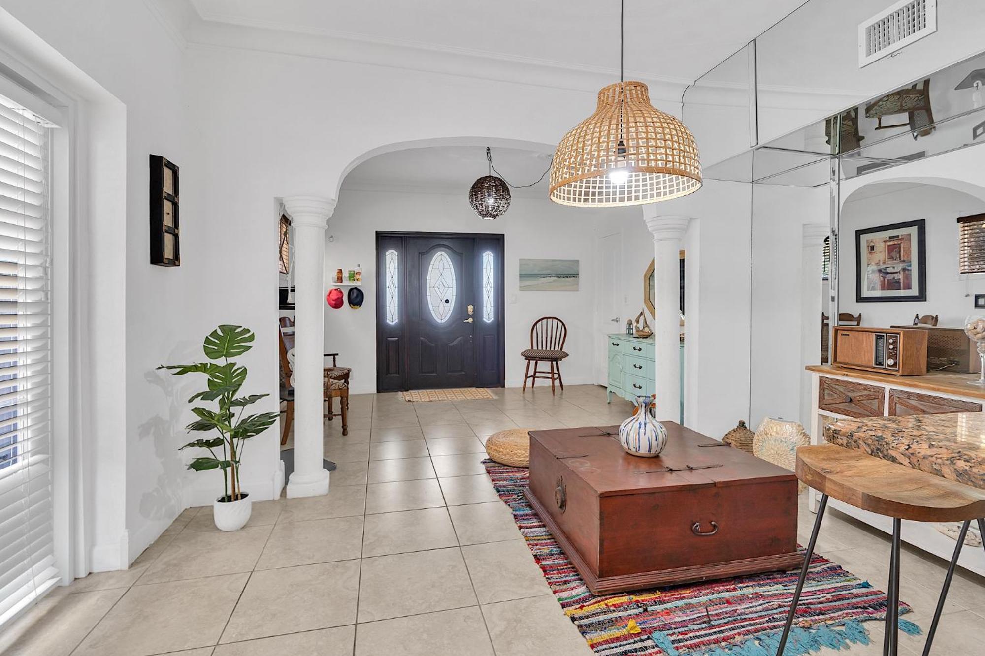 Private Room In Little Havana Miami Exterior photo